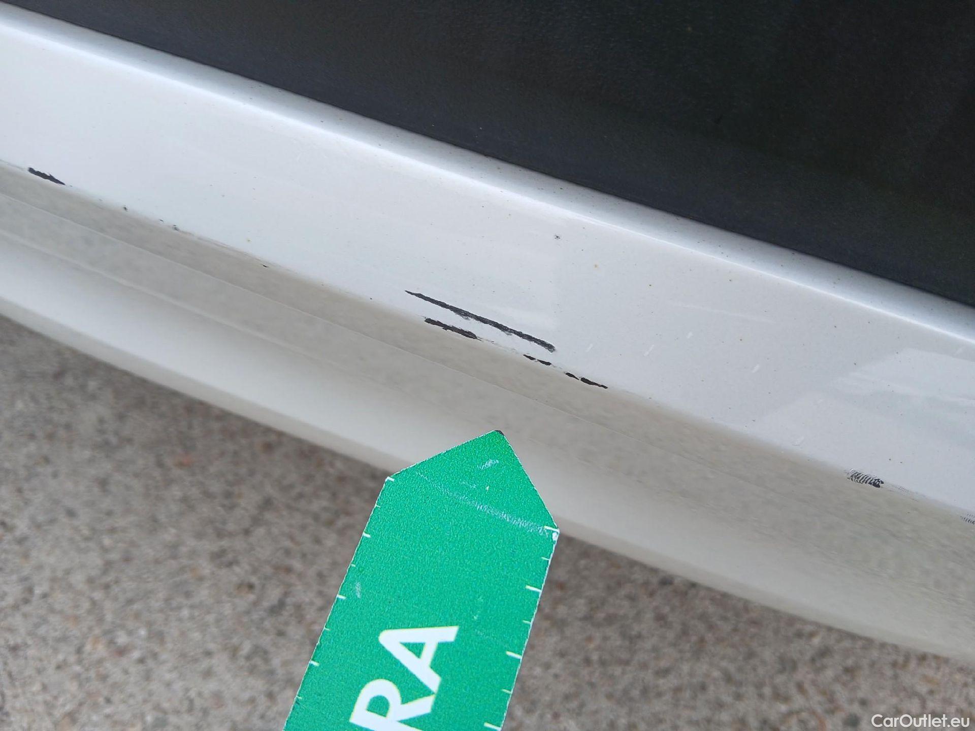  Bmw  X1 BMW  / 2019 / 5P / todoterreno sDrive18dA Corporate (AC4) #22