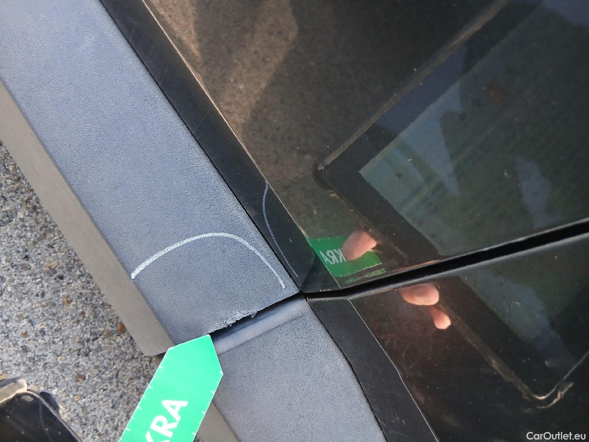  Hyundai  Tucson HYUNDAI  / 2020 / 5P / todoterreno 1.6 TGDI PHEV 195kW Tecno Sky Auto 4x4 #24