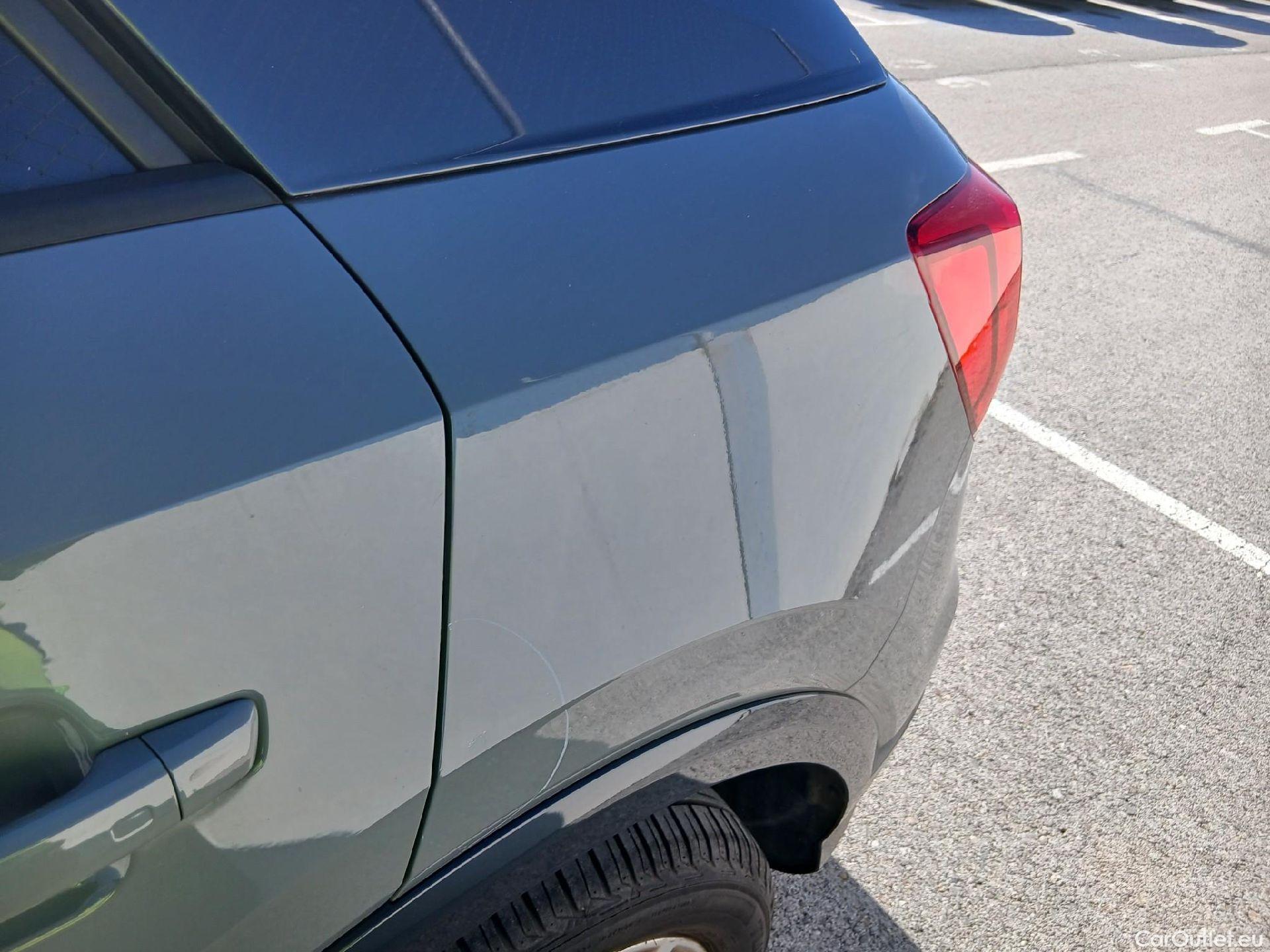  Audi  Q2 AUDI  / 2016 / 5P / todoterreno Design 30 TFSI 85kW (116CV) #23