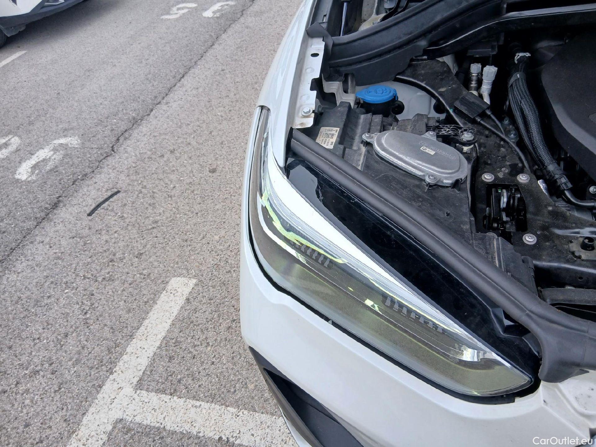  Bmw  X1 BMW  / 2019 / 5P / todoterreno sDrive18dA Corporate (AC4) #8