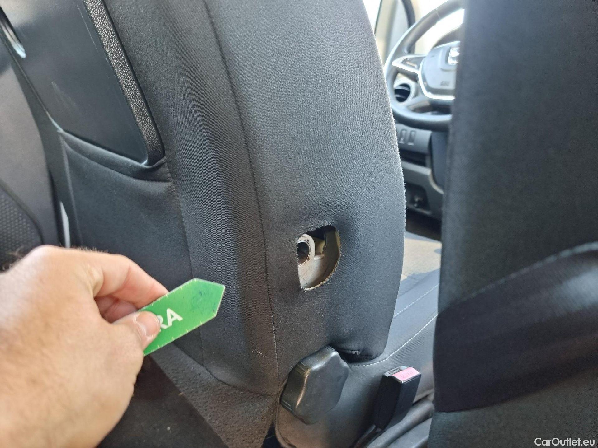  Dacia  Lodgy DACIA  / 2012 / 5P / monovolumen compacto Comfort Blue dCi 70kW (95CV) 7Pl - 18 #15