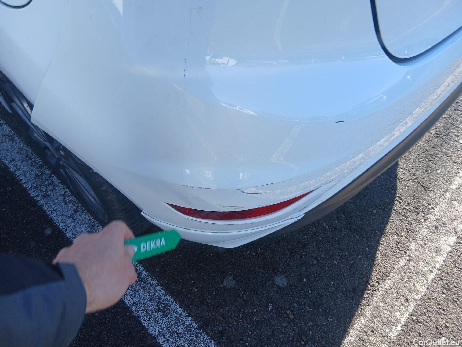  Ford  Fiesta FORD  3p 6G berlina con portón 1.5 TDCi 70kW (95CV) ST-Line 3p #21