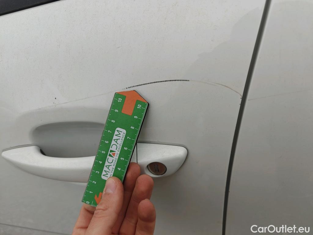  Citroen  C3 CITROEN  / 2020 / 5P / berlina con portón BlueHDi 75KW (100CV) S&S Live Pack #11