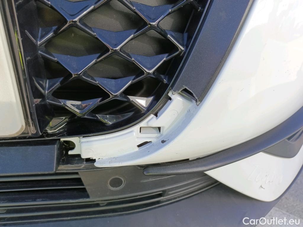  Citroen  DS3 DS DS 3 Crossback / 2018 / 5P / todoterreno PureTech 73 kW Manual PERFORMANCE LINE (AC) #2