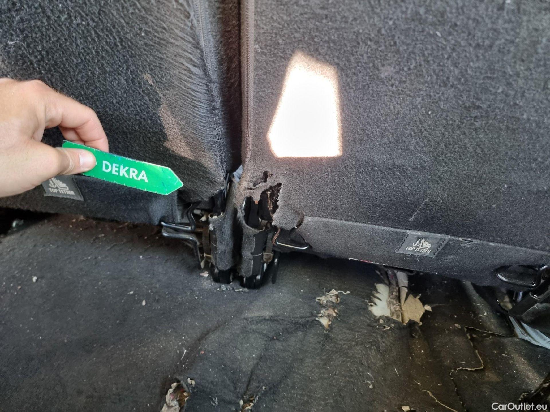  Dacia  Lodgy DACIA  / 2012 / 5P / monovolumen compacto Comfort Blue dCi 70kW (95CV) 7Pl - 18 #6