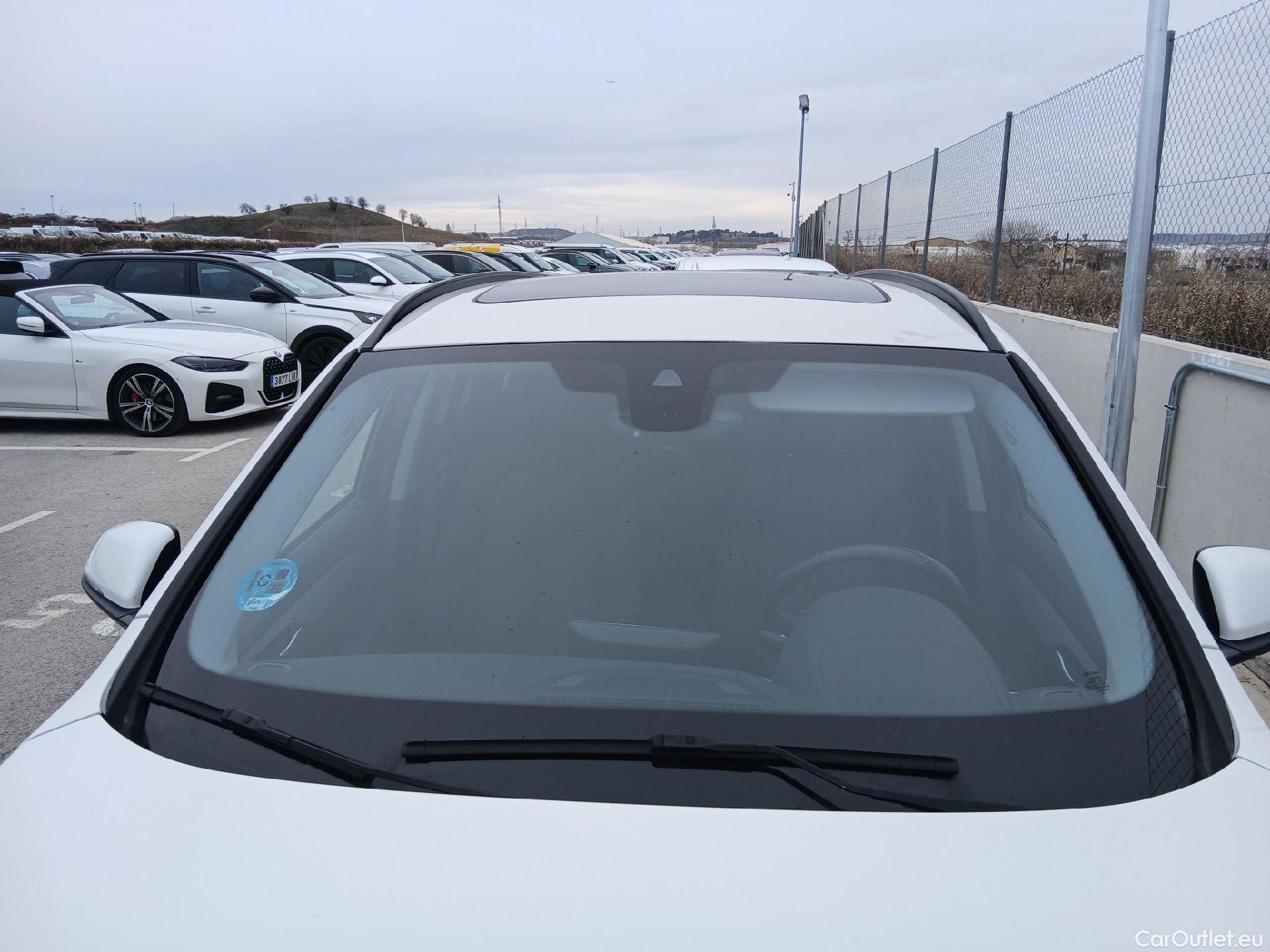  Bmw  X1 BMW  / 2019 / 5P / todoterreno sDrive18dA Corporate (AC4) #1