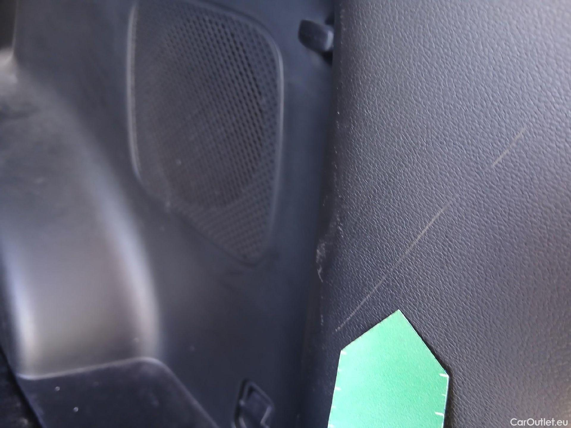  Hyundai  Tucson HYUNDAI  / 2020 / 5P / todoterreno 1.6 TGDI 169kW HEV Tecno Auto 2C #25