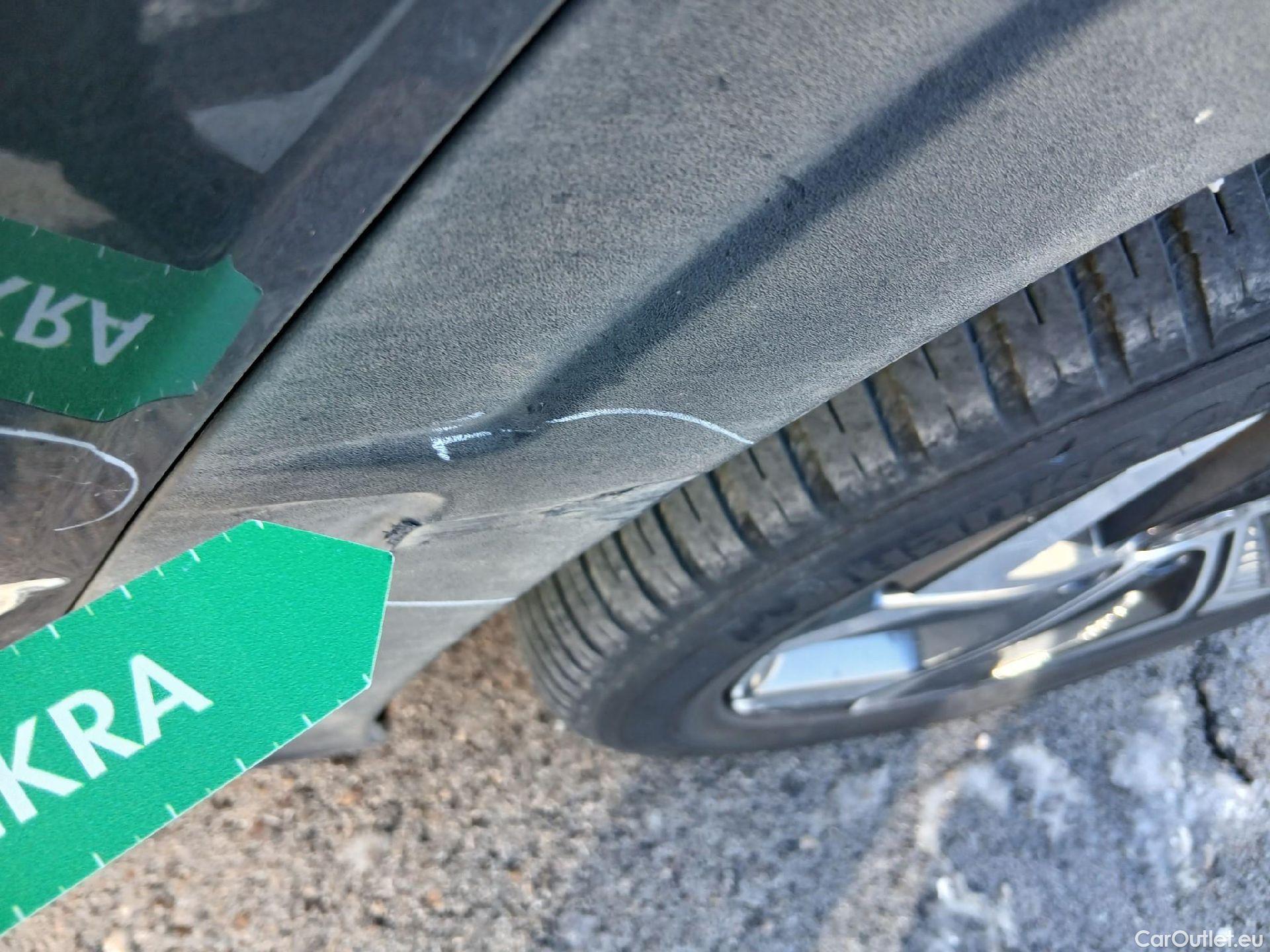  Hyundai  Tucson HYUNDAI  / 2020 / 5P / todoterreno 1.6 TGDI PHEV 195kW Tecno Sky Auto 4x4 #41