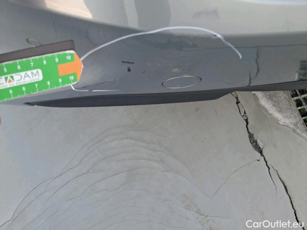  KIA  Cee'd KIA Ceed / 2021 / 5P / berlina con portón 1.0 T-GDi 88kW (120CV) Drive #48