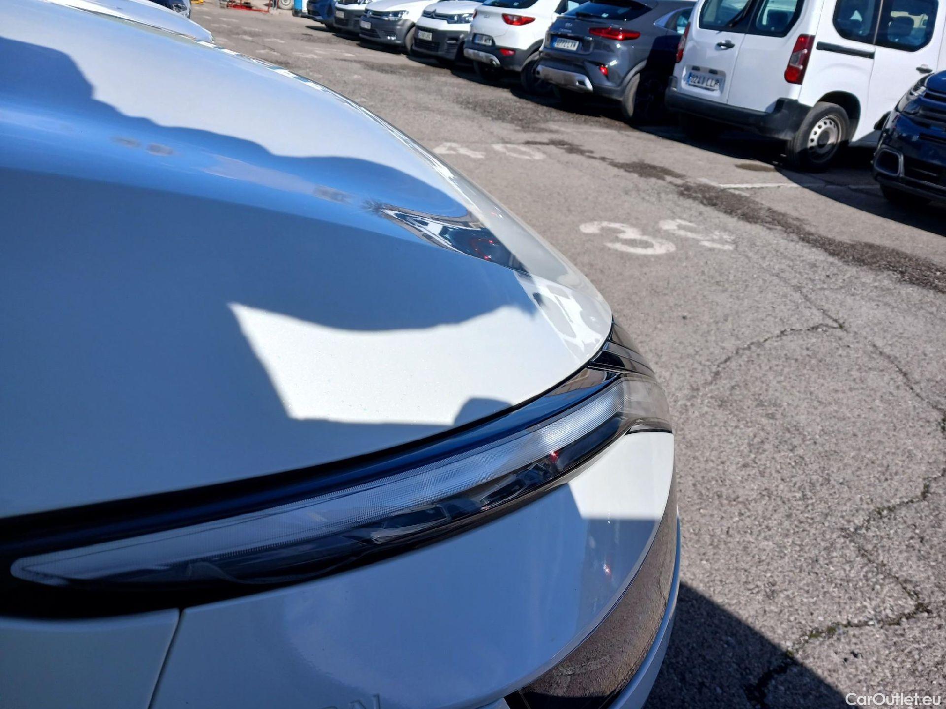  Nissan  Qashqai NISSAN  / 2021 / 5P / todoterreno DIG-T 116kW (158CV) mHEV Xtronic Acenta (AC2) #10