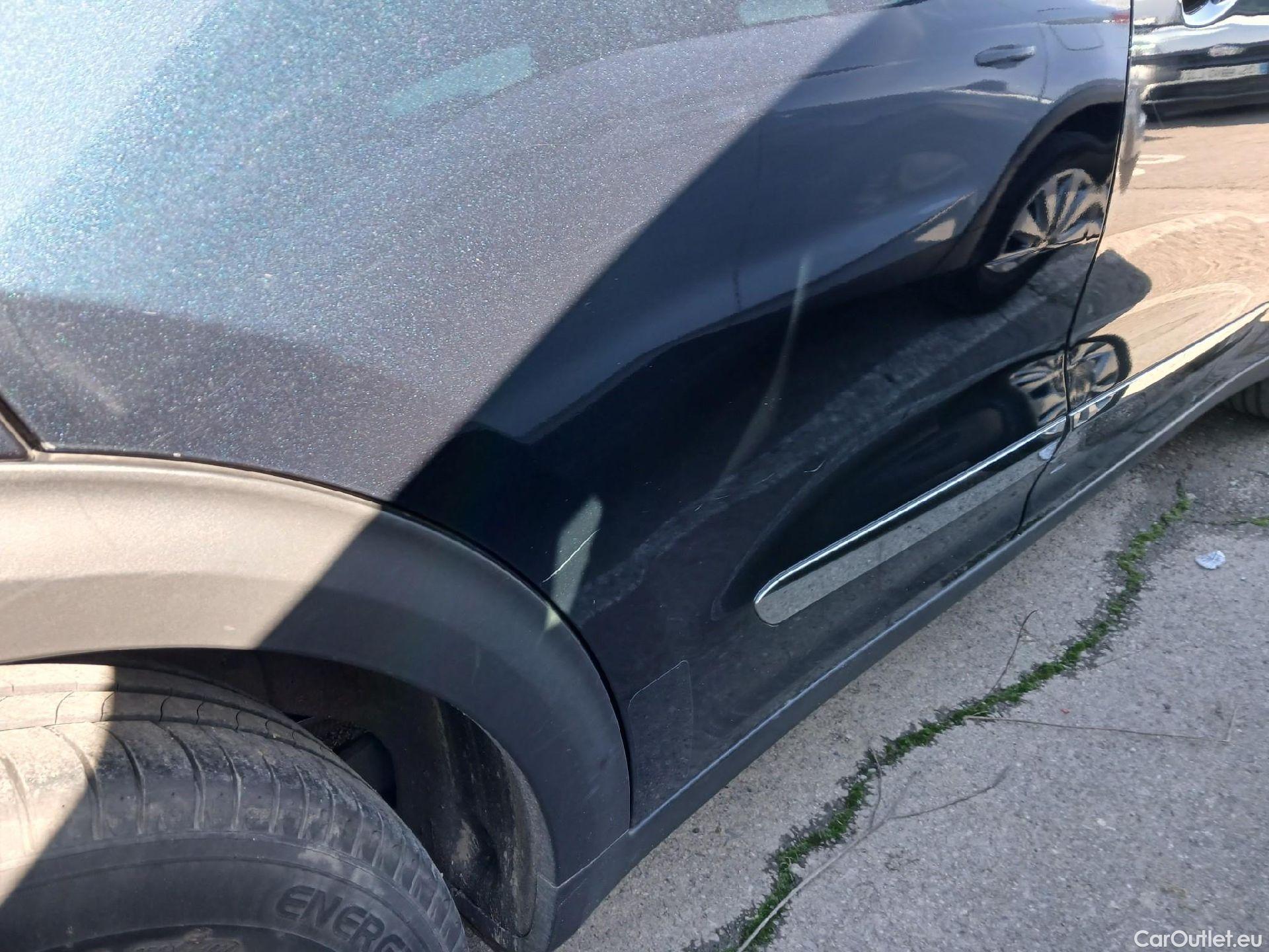  KIA  Niro KIA  / 2019 / 5P / crossover 1.6 GDi PHEV 104kW (141CV) Drive #21