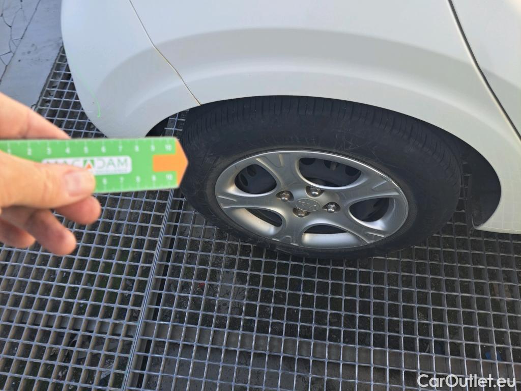  KIA  Picanto KIA  / 2020 / 5P / berlina con portón 1.0 DPi 49kW (67CV) Concept #23