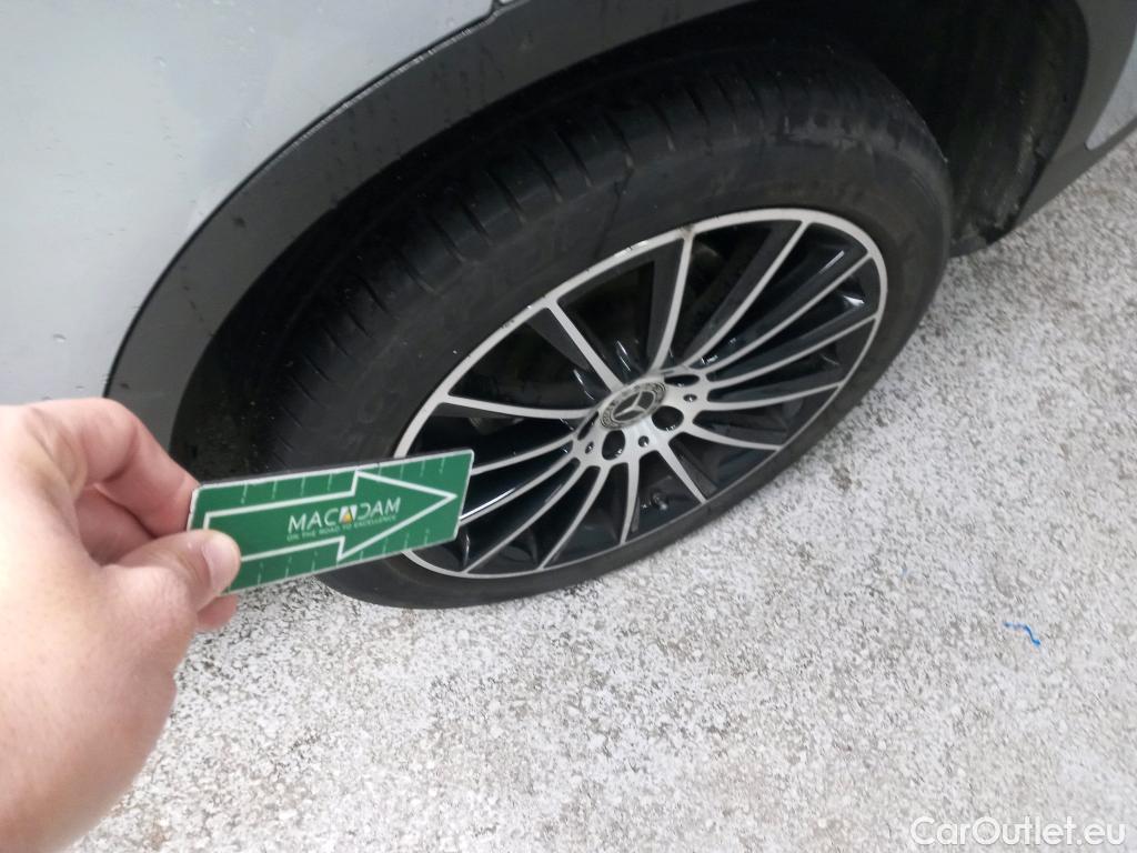  Mercedes  G-Klasee MERCEDES-BENZ Clase GLC / 2019 / 5P / todoterreno GLC 300 de 4MATIC #36