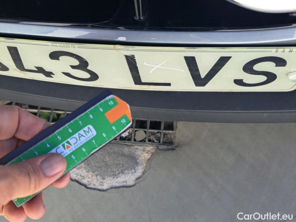  KIA  Cee'd KIA Ceed / 2021 / 5P / berlina con portón 1.0 T-GDi 88kW (120CV) Drive #57