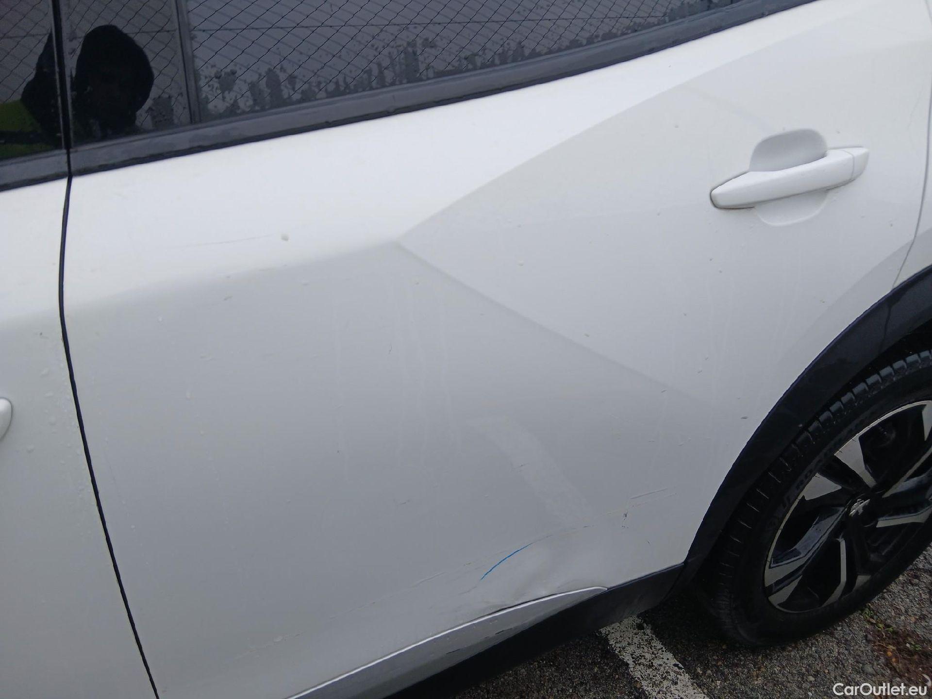  Peugeot  2008 PEUGEOT  / 2019 / 5P / todoterreno Allure BlueHDI 81kW (110CV) #15