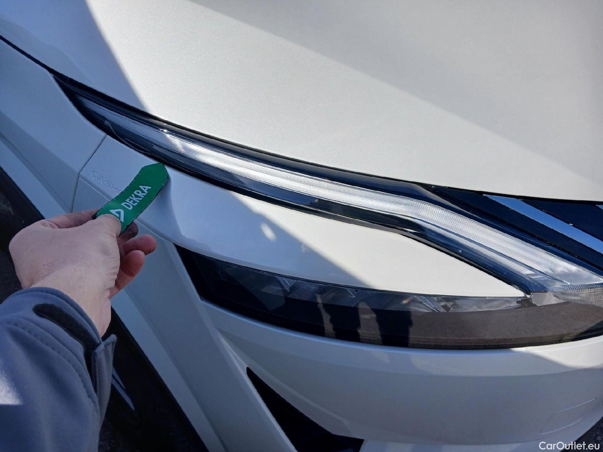  Nissan  Qashqai NISSAN  / 2021 / 5P / todoterreno DIG-T 116kW (158CV) mHEV Xtronic Acenta (AC2) #8