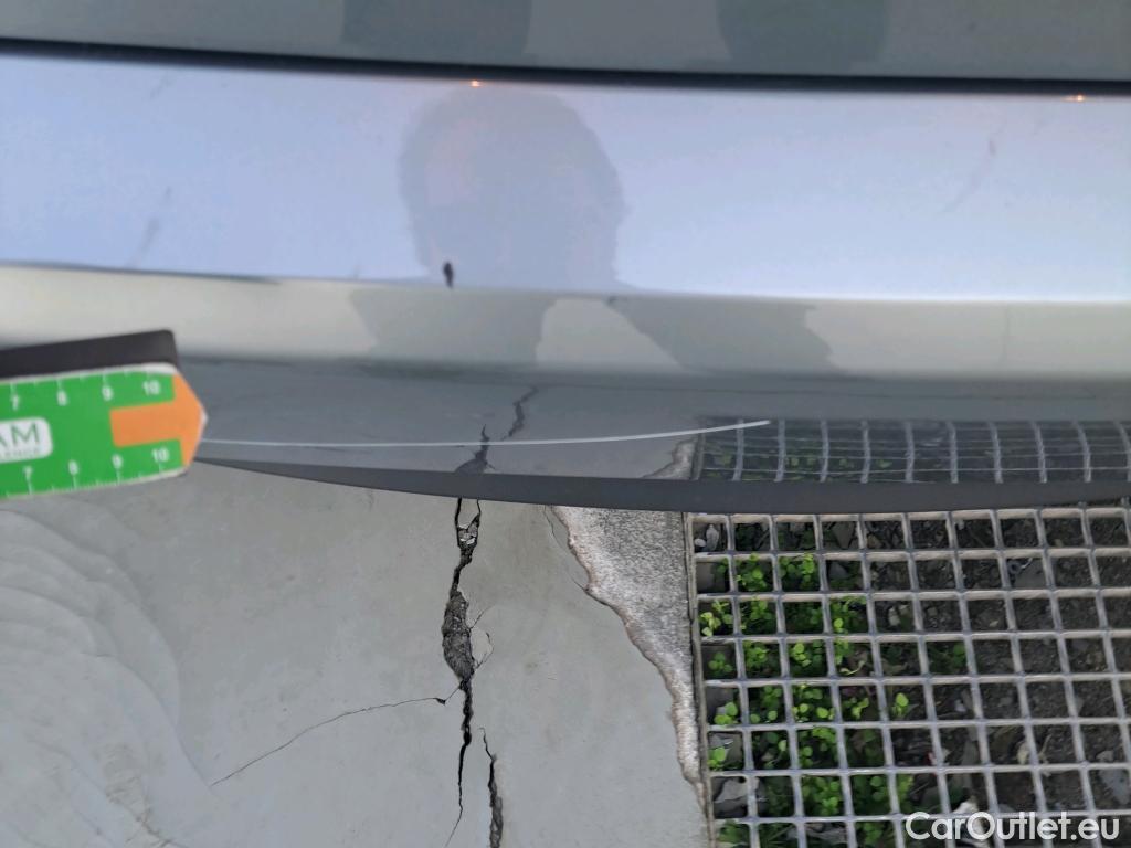  KIA  Cee'd KIA Ceed / 2021 / 5P / berlina con portón 1.0 T-GDi 88kW (120CV) Drive #47