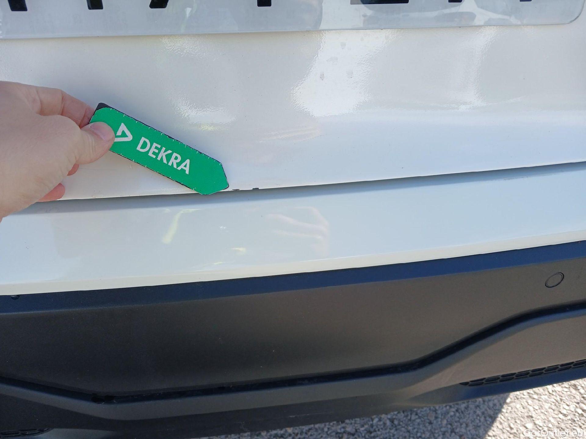  Nissan  Qashqai NISSAN  / 2021 / 5P / todoterreno DIG-T 116kW (158CV) mHEV Xtronic Acenta (AC2) #11