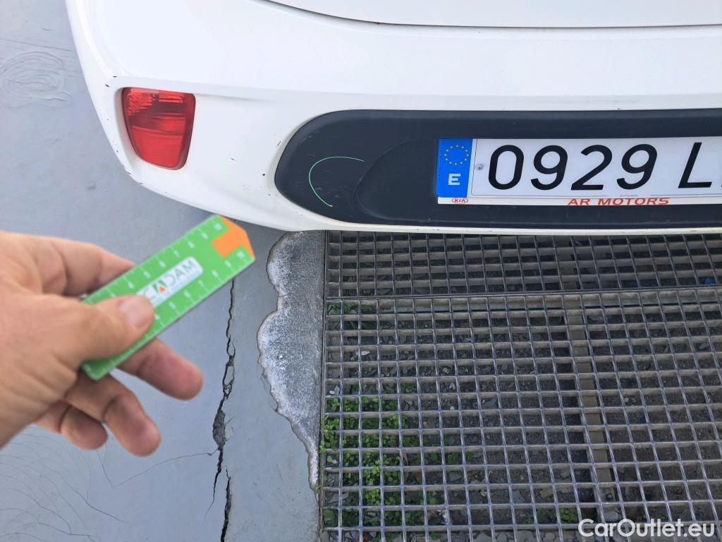  KIA  Picanto KIA  / 2020 / 5P / berlina con portón 1.0 DPi 49kW (67CV) Concept #29