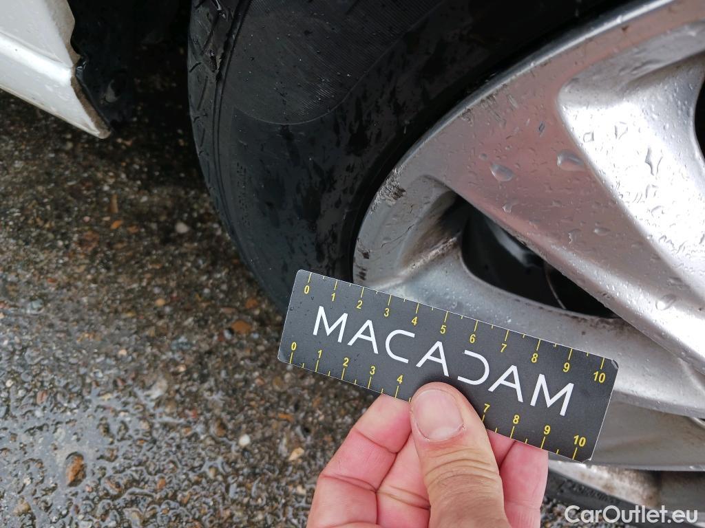  Opel  Corsa OPEL  1.2T XHL 74kW (100CV) Elegance #10