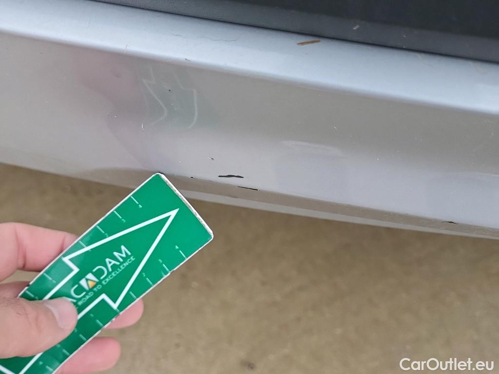  KIA  Sportage KIA  / 2022 / 5P / todoterreno 1.6 T-GDi MHEV 110kW (150CV) Drive 4x2 #35