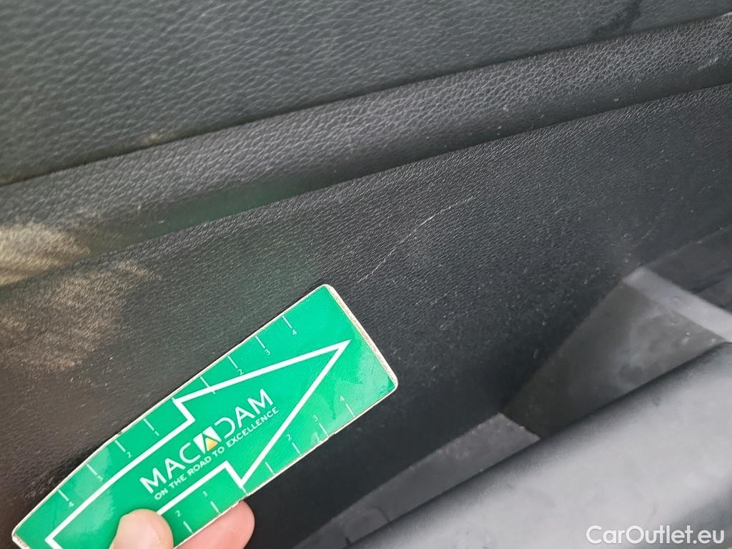  KIA  Sportage KIA  / 2022 / 5P / todoterreno 1.6 T-GDi MHEV 110kW (150CV) Drive 4x2 #29