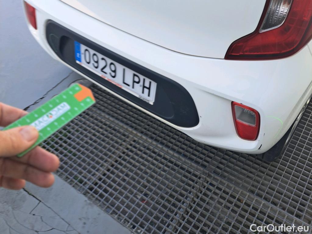  KIA  Picanto KIA  / 2020 / 5P / berlina con portón 1.0 DPi 49kW (67CV) Concept #17