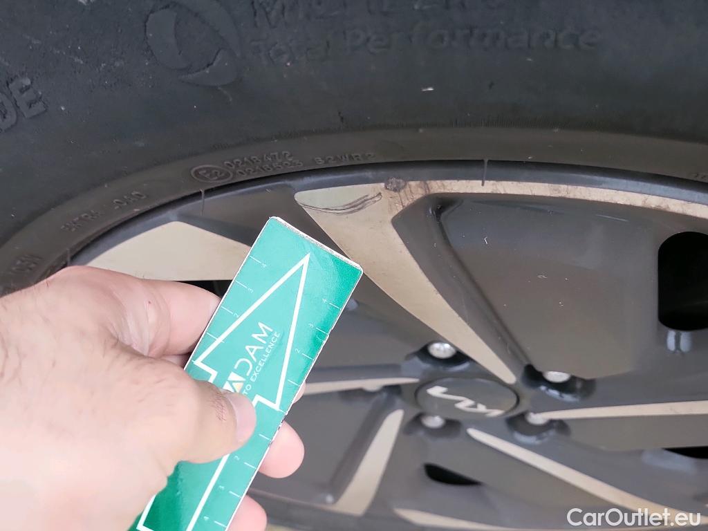  KIA  Sportage KIA  / 2022 / 5P / todoterreno 1.6 T-GDi MHEV 110kW (150CV) Drive 4x2 #33