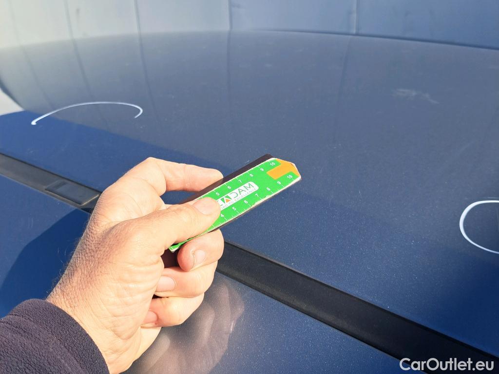  KIA  Cee'd KIA Ceed / 2021 / 5P / berlina con portón 1.0 T-GDi 88kW (120CV) Drive #58