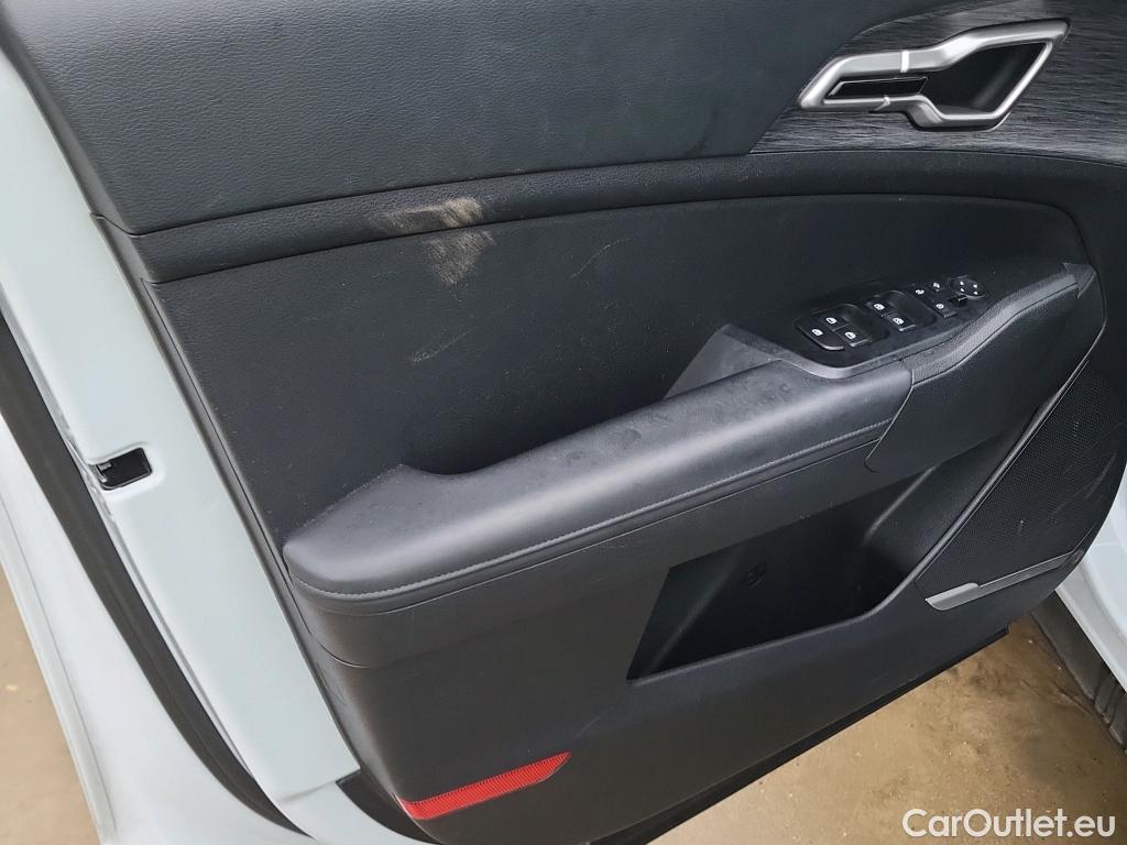  KIA  Sportage KIA  / 2022 / 5P / todoterreno 1.6 T-GDi MHEV 110kW (150CV) Drive 4x2 #28