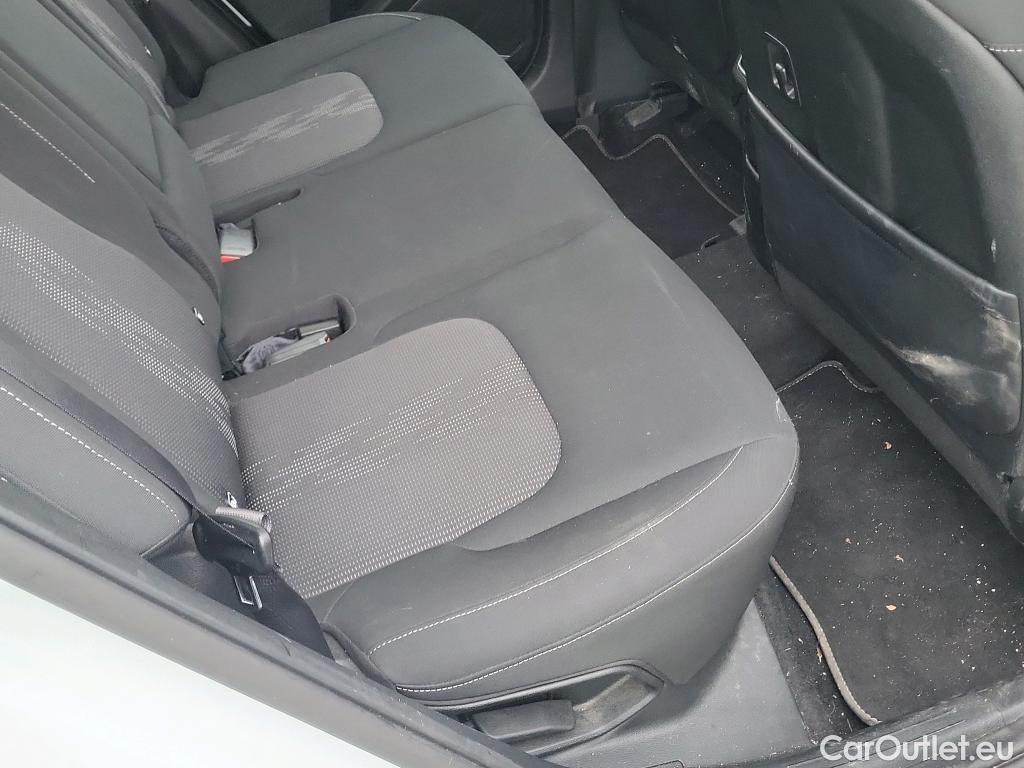  KIA  Sportage KIA  / 2022 / 5P / todoterreno 1.6 T-GDi MHEV 110kW (150CV) Drive 4x2 #22