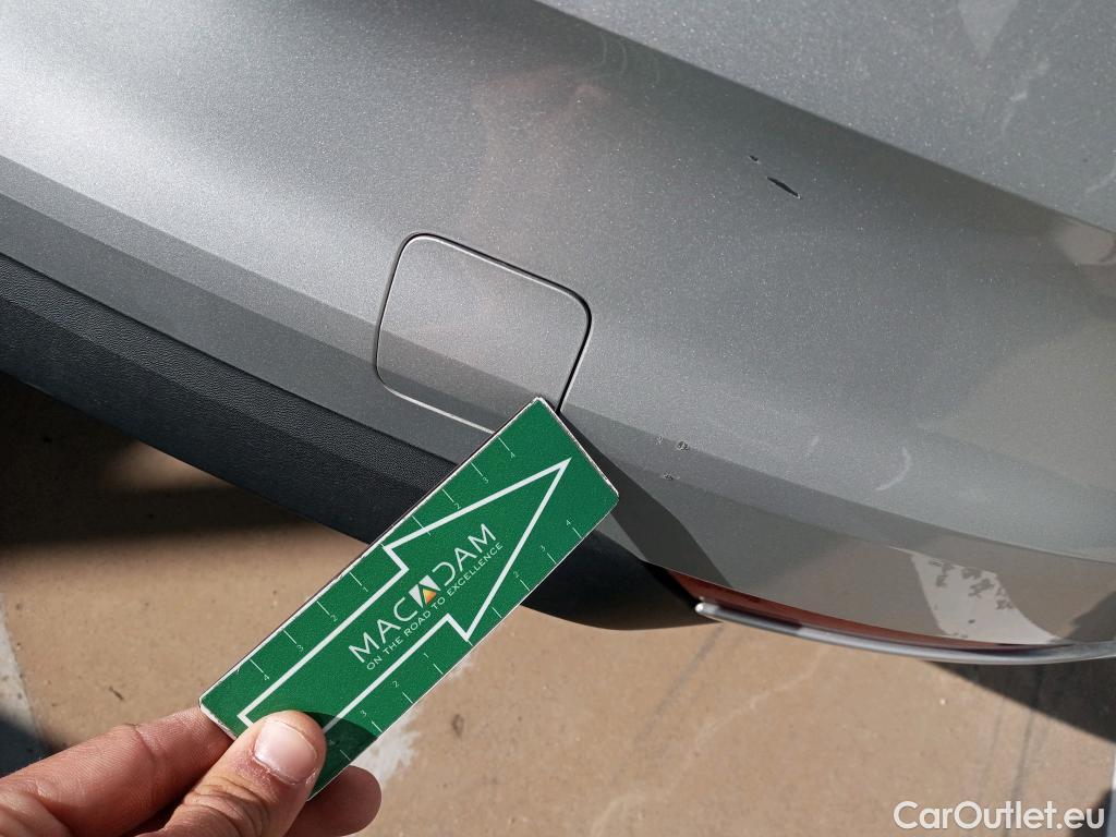  Renault  Clio RENAULT  / 2019 / 5P / berlina con portón Intens TCe 67 kW (91CV) #15