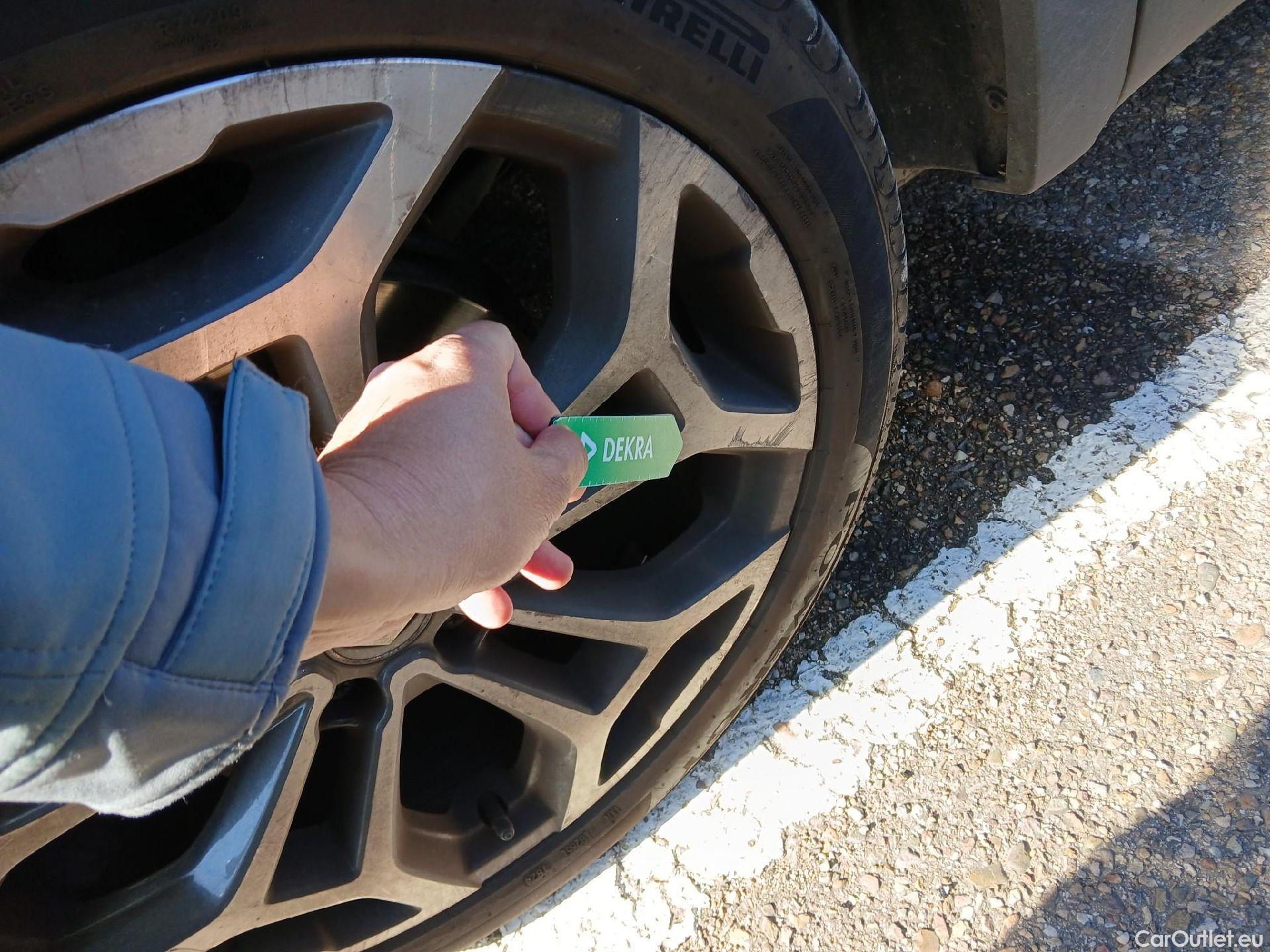  Renault  Kadjar  Techno 1.3 TCe 140CV AT7 E6d #7