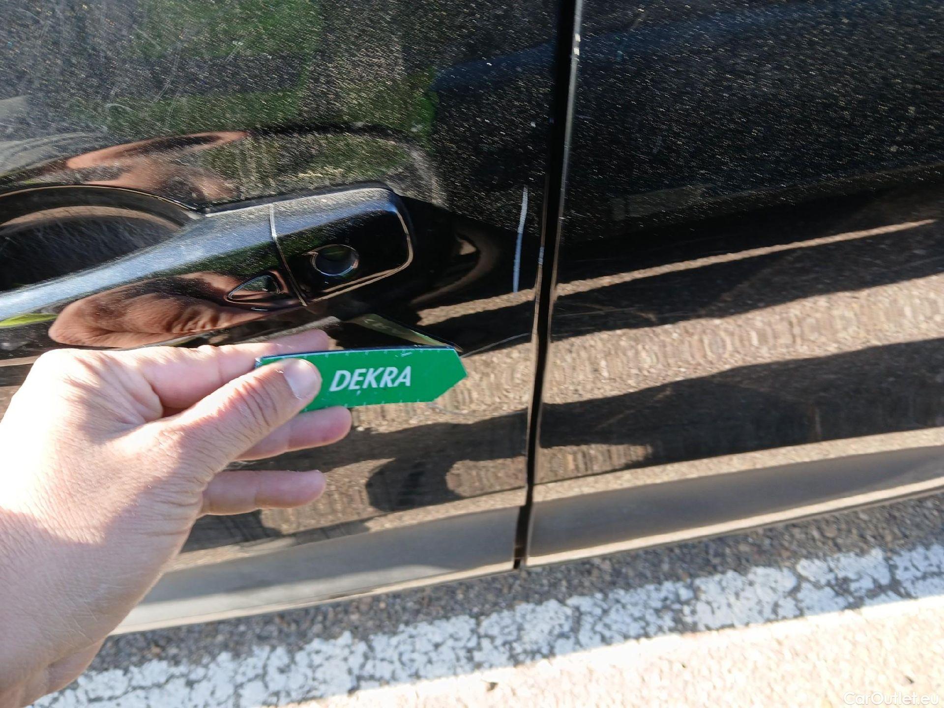  Renault  Kadjar  Techno 1.3 TCe 140CV AT7 E6d #8