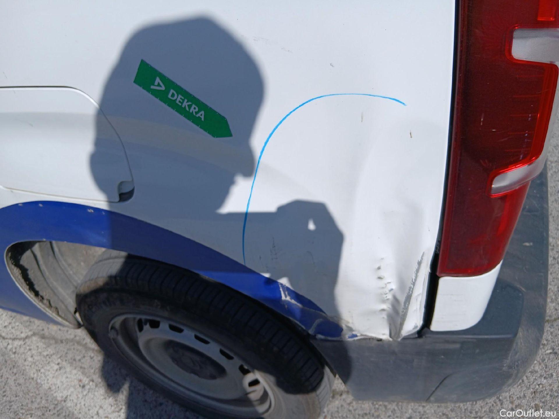  Citroen  Berlingo CITROEN  / 2018 / 3P / furgón derivado de turismo Talla M BlueHDi 100 CONTROL #11