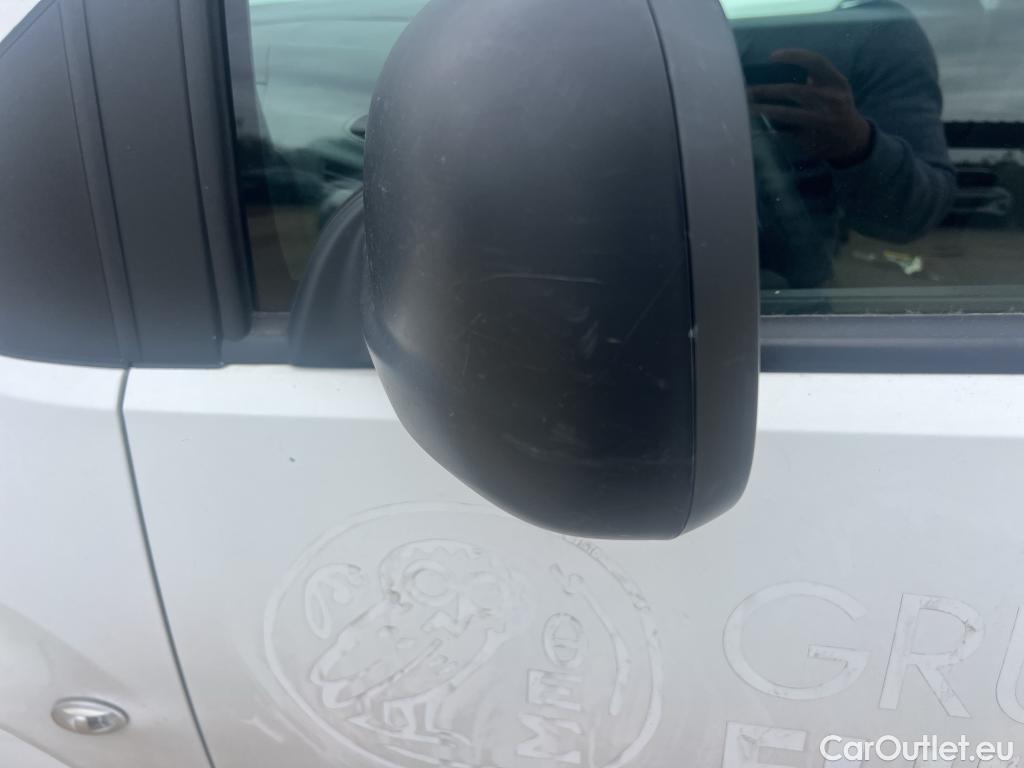  Citroen  Berlingo CITROEN  / 2018 / 3P / furgón derivado de turismo Talla M BlueHDi 100 CONTROL #31