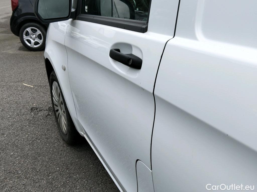  Mercedes  Vito MERCEDES-BENZ  / 2014 / 4P / furgón 114CDI 100kW furgón Pro larga #23