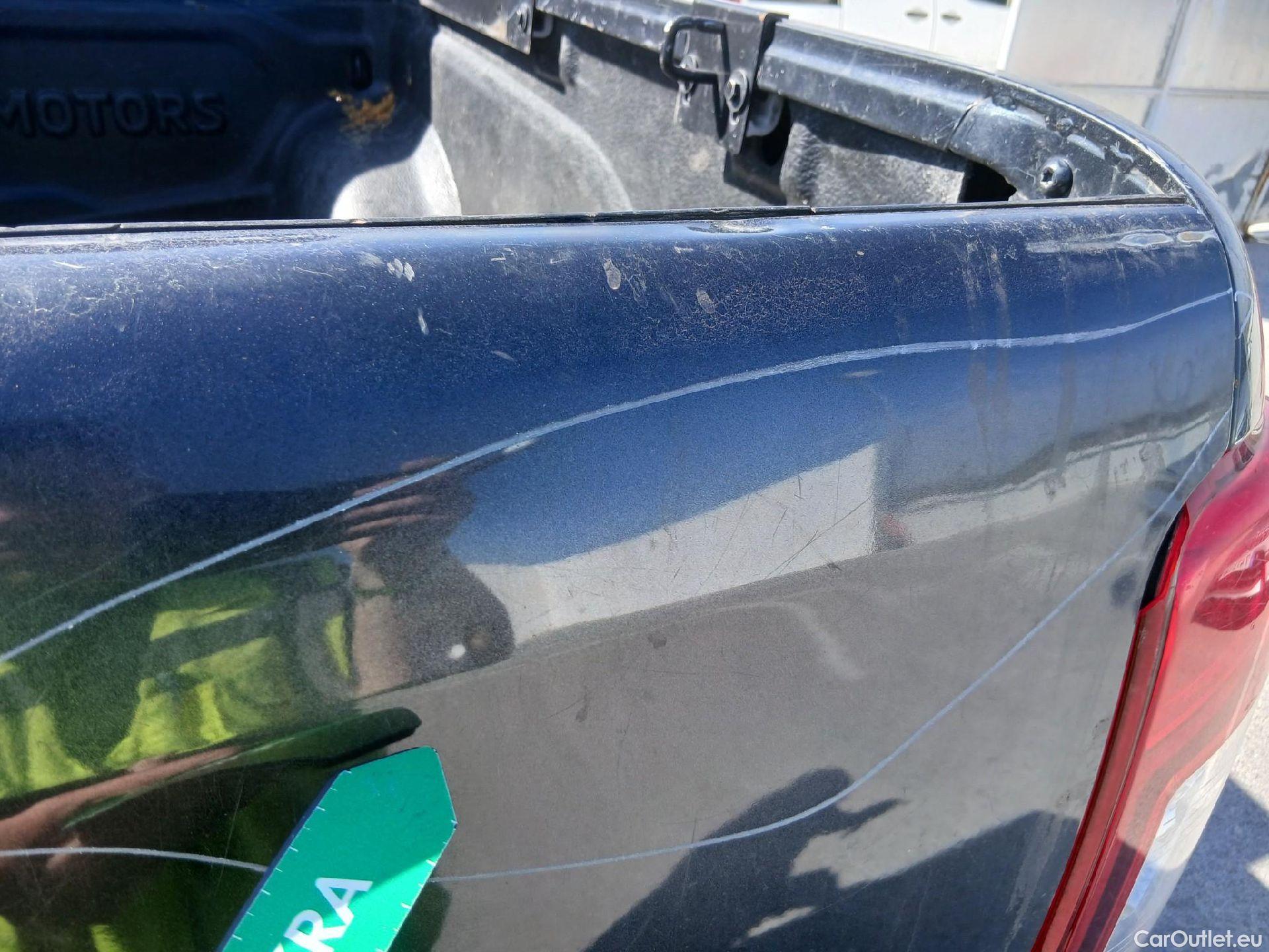  Mitsubishi  L200 MITSUBISHI  / 2019 / 4P / pickup doble cabina D/C 220 DI-D Motion Auto #38