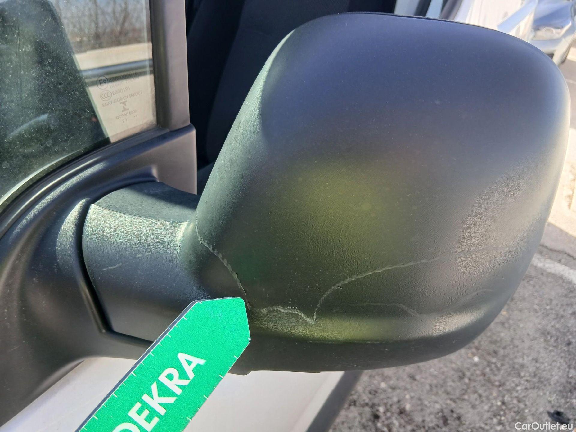  Opel  Combo OPEL  / 2018 / 3P / furgón derivado de turismo 1.5 TD 75kW (100CV) Express L H1 650kg (AC) #8