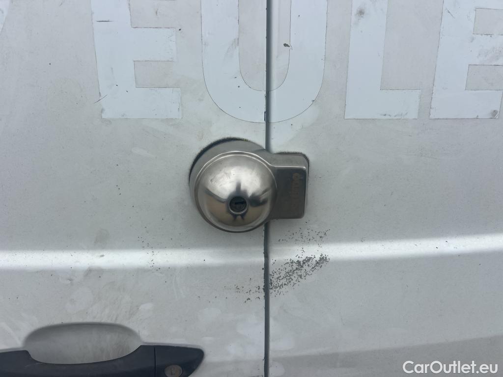  Citroen  Berlingo CITROEN  / 2018 / 3P / furgón derivado de turismo Talla M BlueHDi 100 CONTROL #36