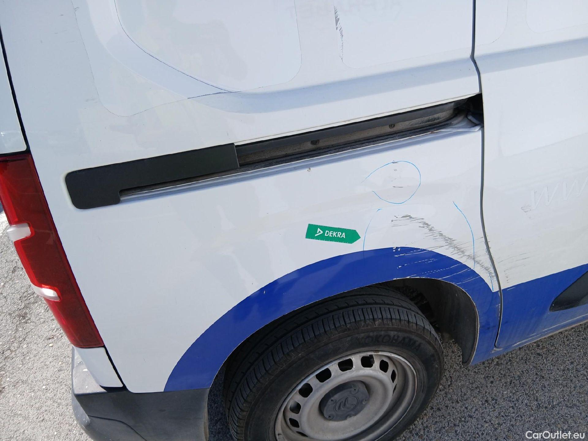  Citroen  Berlingo CITROEN  / 2018 / 3P / furgón derivado de turismo Talla M BlueHDi 100 CONTROL #29