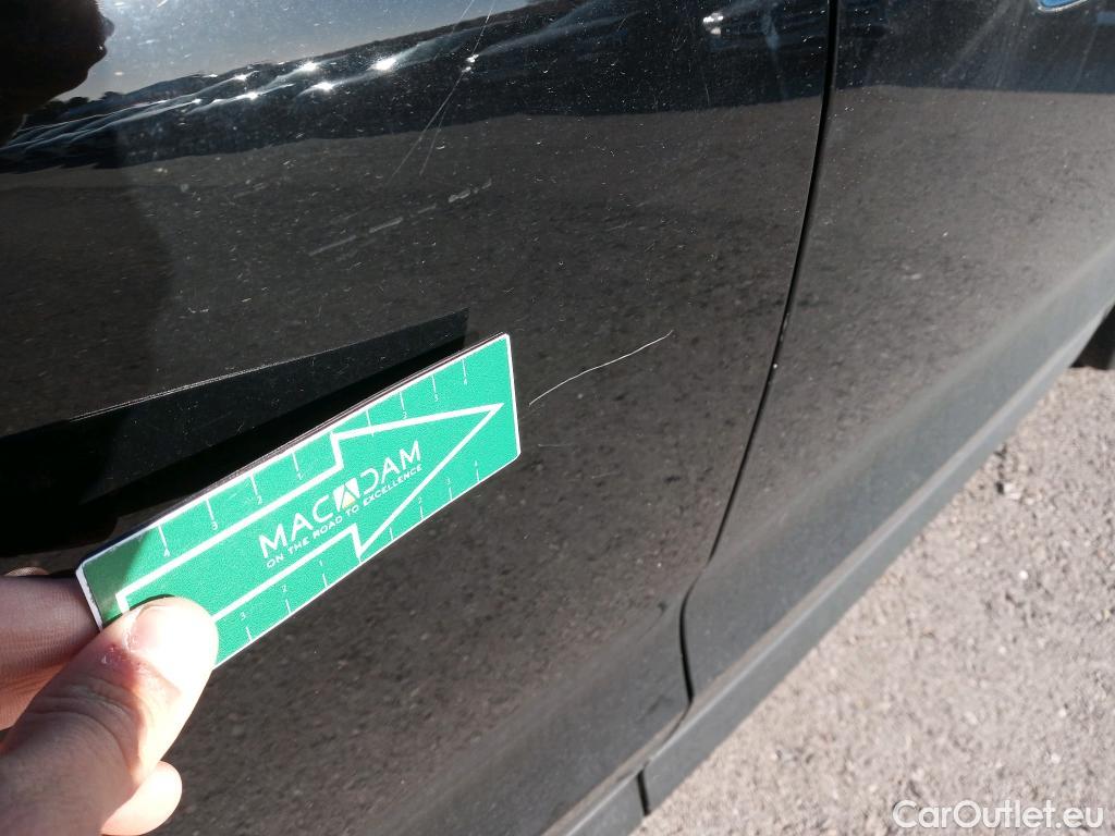  Volvo  XC60 VOLVO  / 2017 / 5P / todoterreno 2.0 D4 Momentum Auto #15