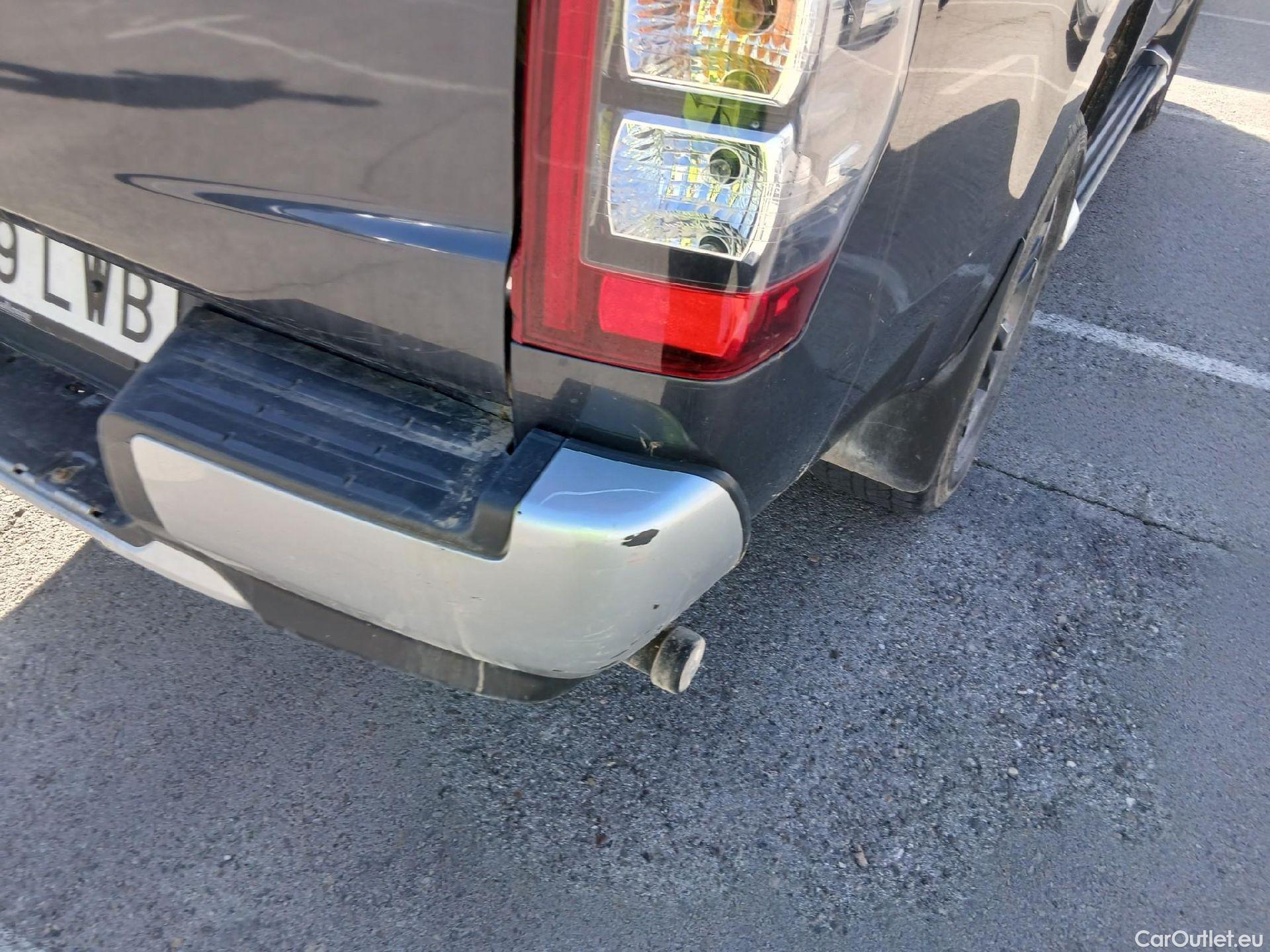  Mitsubishi  L200 MITSUBISHI  / 2019 / 4P / pickup doble cabina D/C 220 DI-D Motion Auto #39