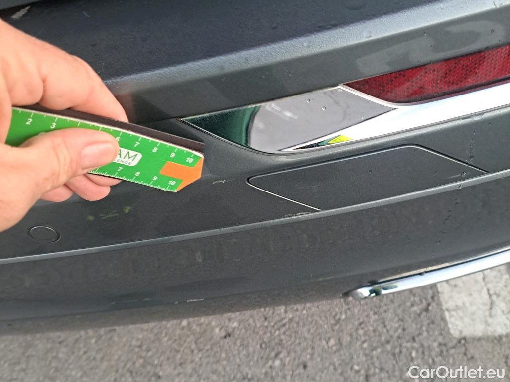  Volvo  XC60 VOLVO  / 2017 / 5P / todoterreno 2.0 T6 AWD Recharge Inscription Auto (AC) #2