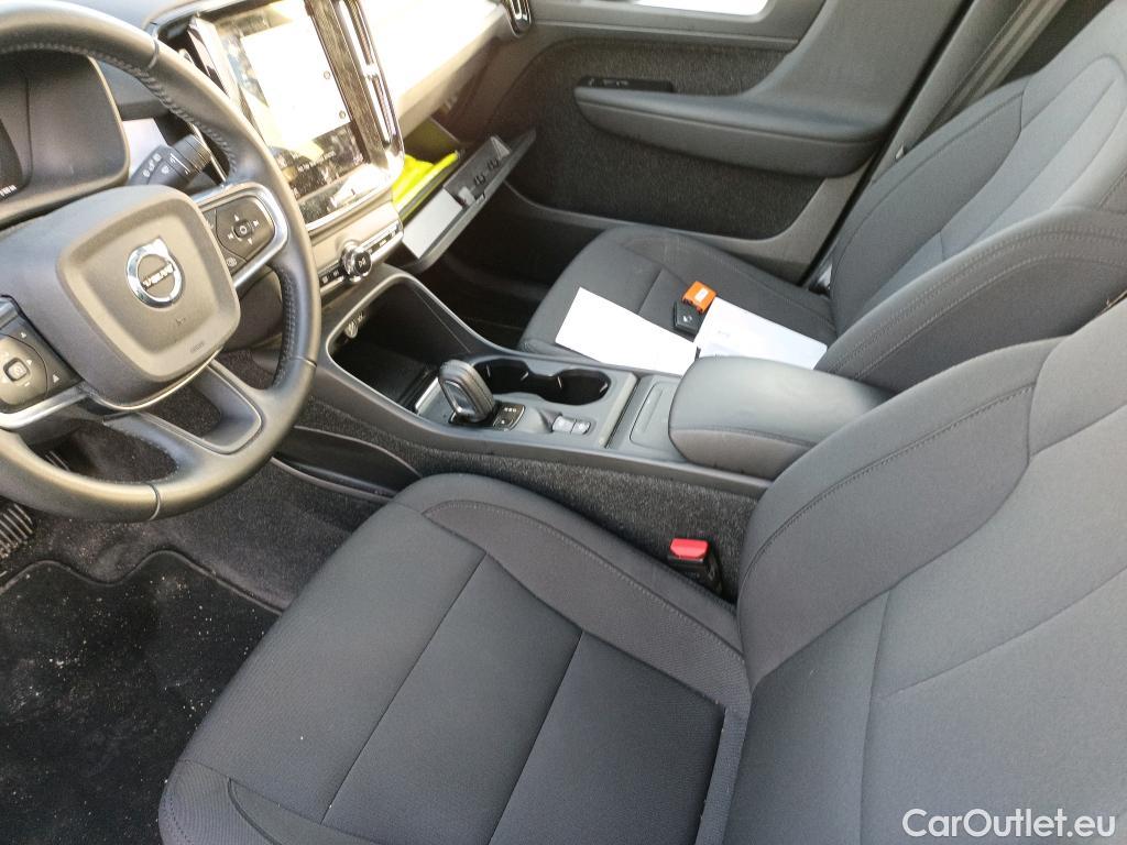 Volvo  XC 40 VOLVO XC40 / 2017 / 5P / todoterreno 2.0 D3 Momentum Auto #7