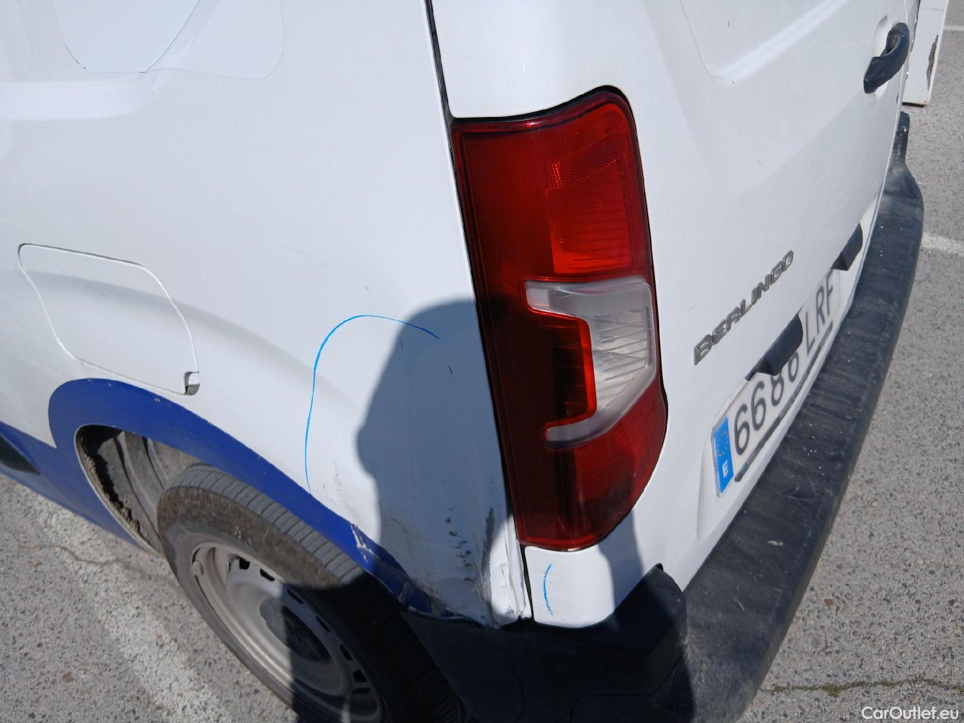  Citroen  Berlingo CITROEN  / 2018 / 3P / furgón derivado de turismo Talla M BlueHDi 100 CONTROL #20