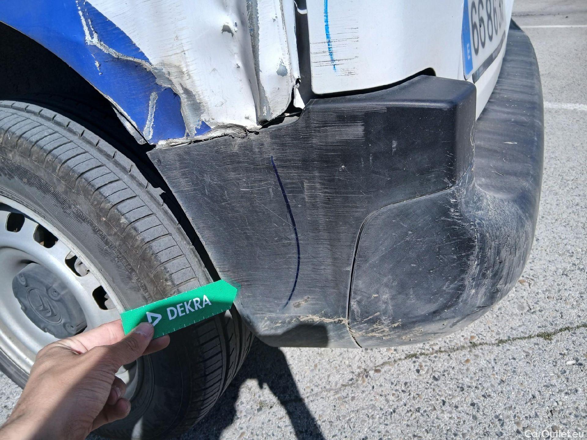  Citroen  Berlingo CITROEN  / 2018 / 3P / furgón derivado de turismo Talla M BlueHDi 100 CONTROL #14