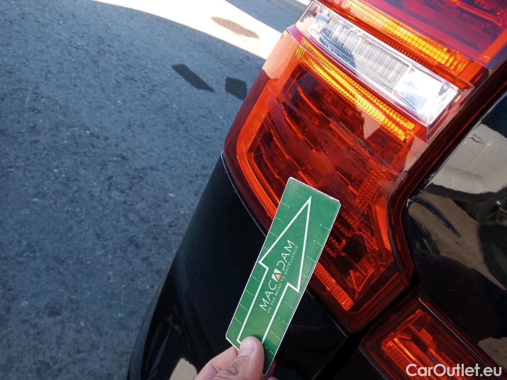  Volvo  XC60 VOLVO  / 2017 / 5P / todoterreno 2.0 D4 Momentum Auto #2