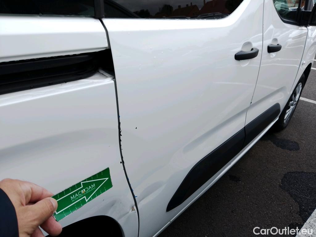  Citroen  Berlingo CITROEN  / 2018 / 4P / combi Talla M BlueHDi 100 S&S LIVE PACK BUSINE #24