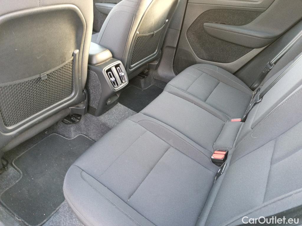  Volvo  XC 40 VOLVO XC40 / 2017 / 5P / todoterreno 2.0 D3 Momentum Auto #8